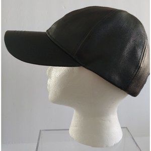 Woman's Hat Black Baseball Cap Pre-Owned Adjustable Strap